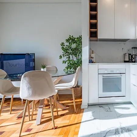 Brittos Avenue In Gaia Apartmán *